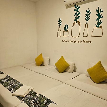 Olive Hotel Johor Bahru Exteriör bild